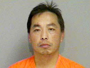 http://news.minnesota.publicradio.org/features/2004/11/22_kelleherb_huntershooting/images/gettysuspect_large.jpg